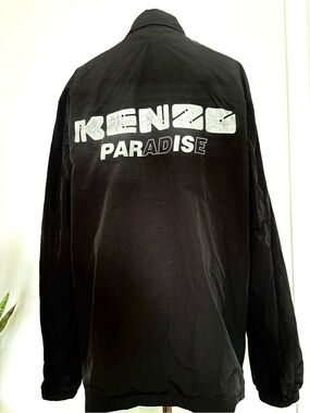 KENZO “PARADISE” coaches men jacket 
Size XL Spring/summer 2017